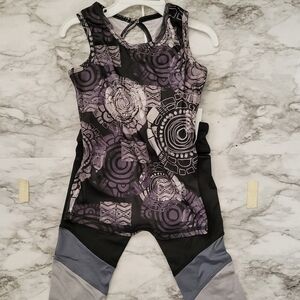 GAIAM Girls Yoga Outfit 2 piece Set